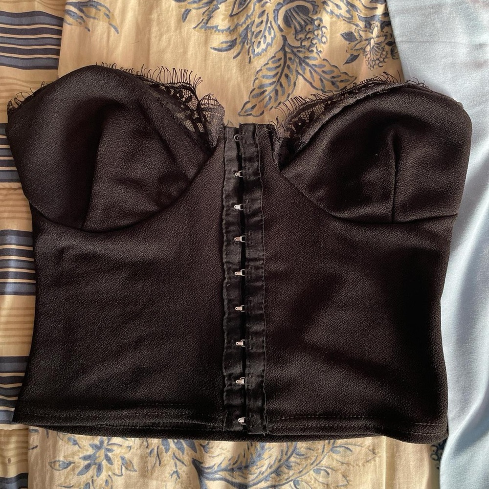 PrettyLittleThing sexy strapless tube top